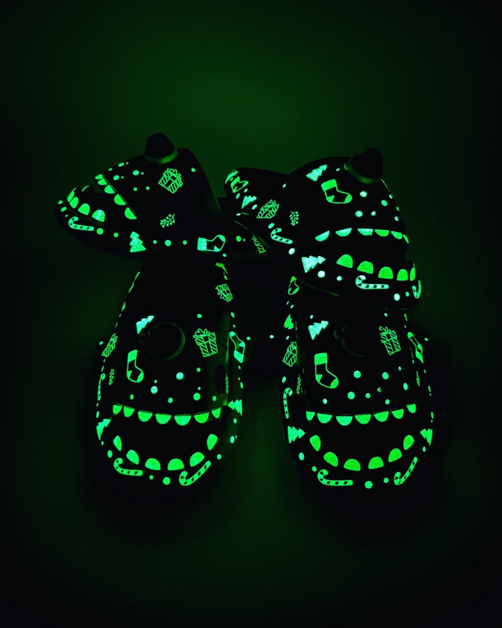 Pantufa Tubarão Neon